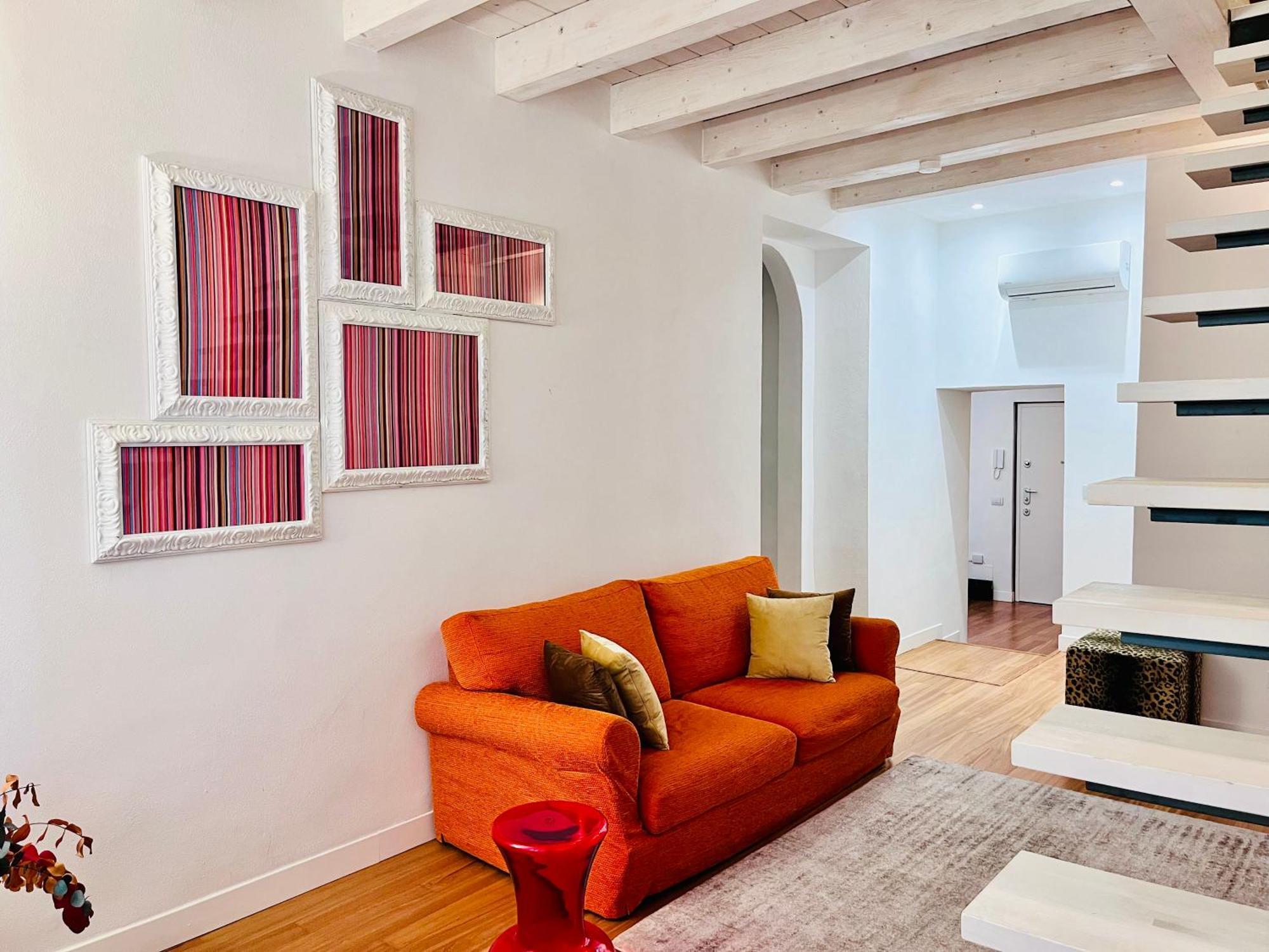 Riverside Loft Navigli - Spacious Two-Bedroom Apartment Milan Exterior photo